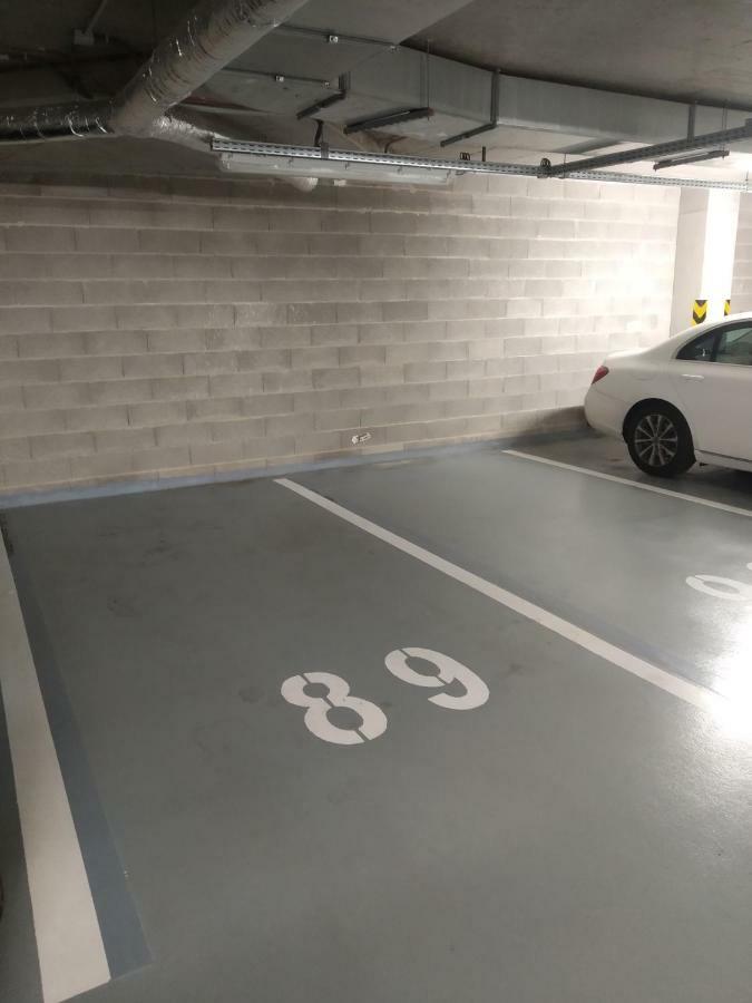 Bratislava Center, River Front, Private Parking Included エクステリア 写真